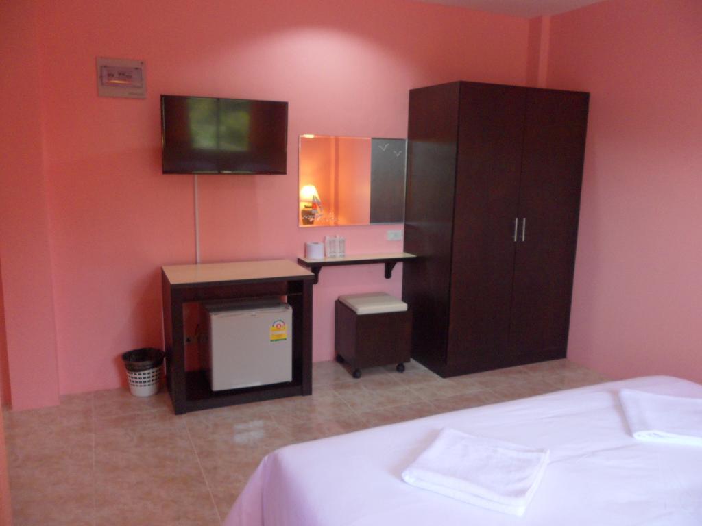 Pranee Mansion Airport Apartman Banbohan Szoba fotó